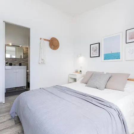 Barefoot Holiday home